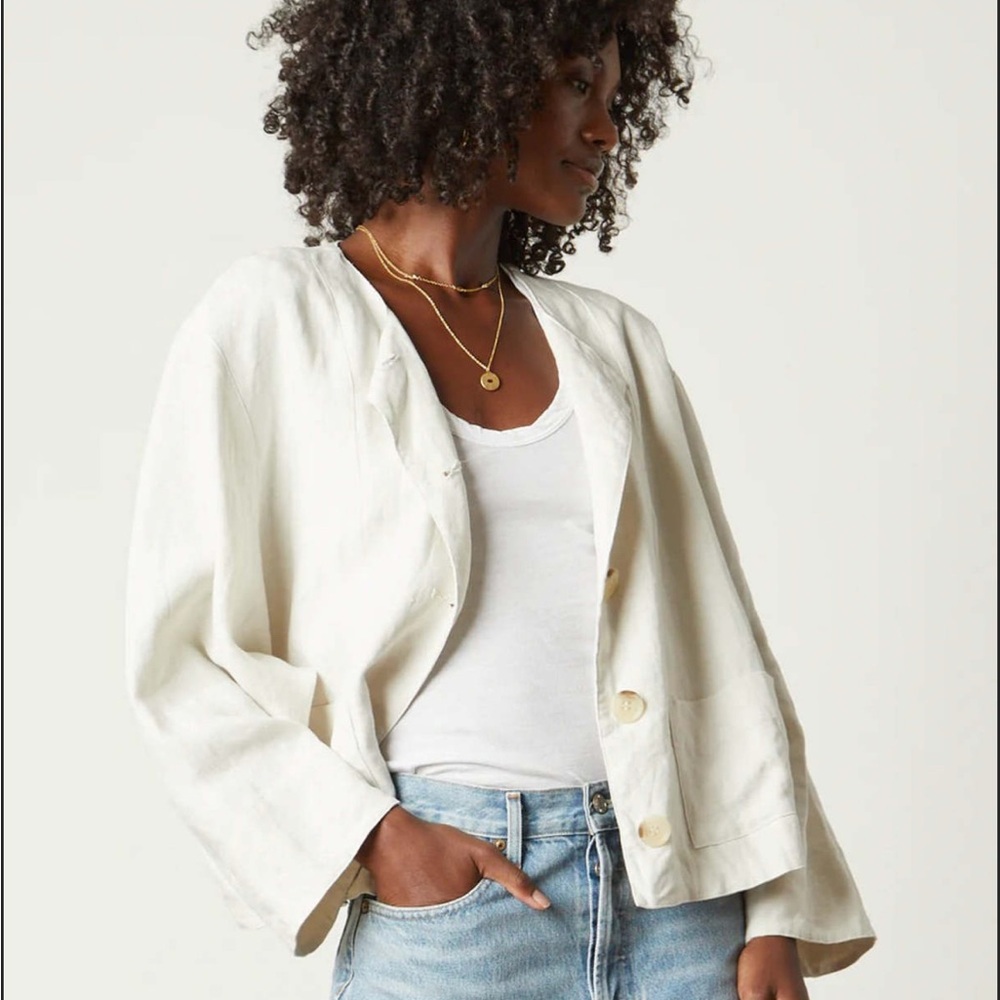 Velvet by Graham & Spencer Bisque Linen Jacket size XL sold out online